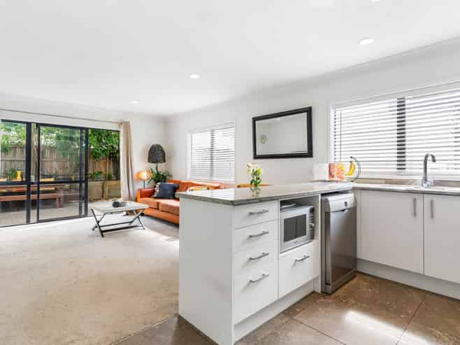 2B/15 Harrison Road, Mount Wellington