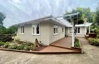 6 Kiekie Road, Mangere Bridge