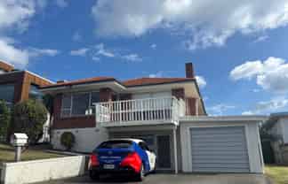  Rushden Terrace, Red Beach