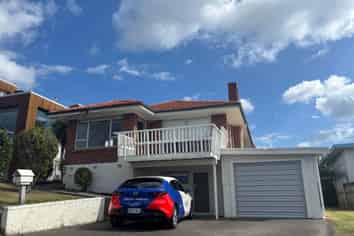  Rushden Terrace, Red Beach