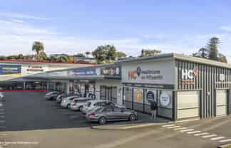 Exposure and accessibility in a proven location