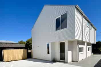 2/126 Roker Street, Somerfield