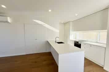 2/126 Roker Street, Somerfield