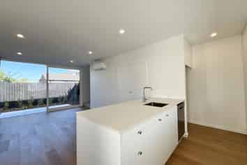 4/126 Roker Street, Somerfield