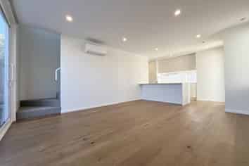 4/126 Roker Street, Somerfield