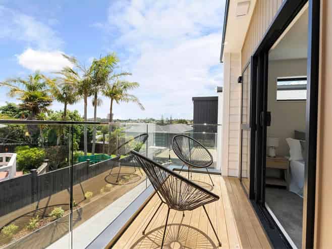 16 Madison Place, Forrest Hill