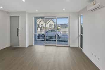 6 Yellow Pear Lane, Karaka