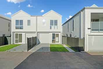 6 Yellow Pear Lane, Karaka