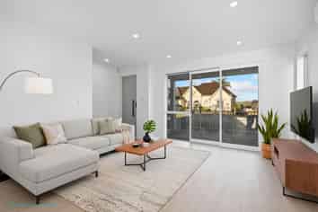 6 Yellow Pear Lane, Karaka