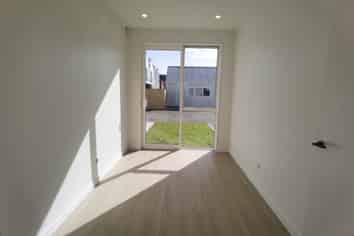 6 Yellow Pear Lane, Karaka