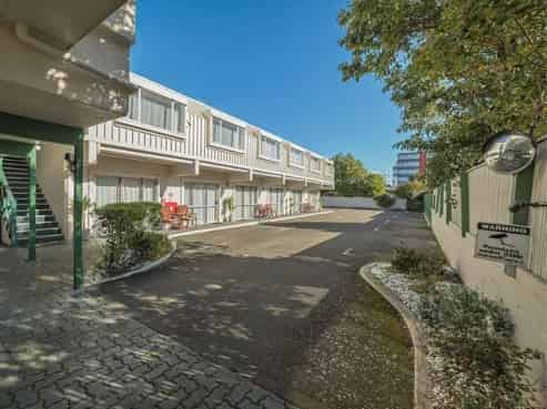 FHGC Motel | CBD Position | Income + Upside