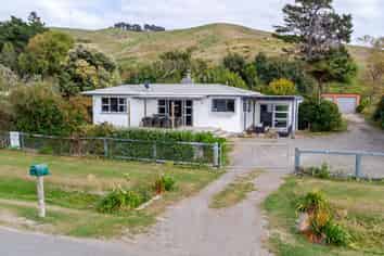 40 Seaview Road, Herbertville