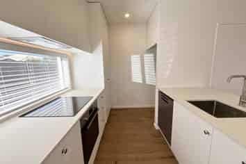 1/126 Roker Street , Somerfield