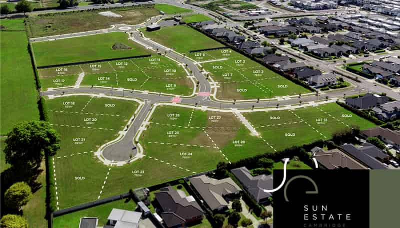 12 Sir Tristram Boulevard, Cambridge