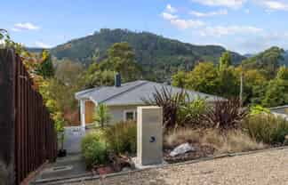 37 Thompson Terrace, Toi Toi