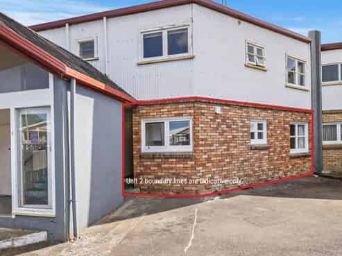2/184 Powderham Street, New Plymouth