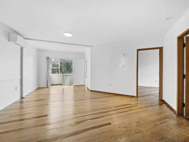 2/184 Powderham Street, New Plymouth