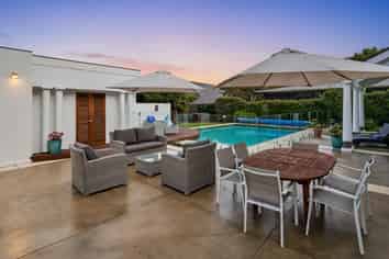 25 Cheviot Road, Lowry Bay, Eastbourne