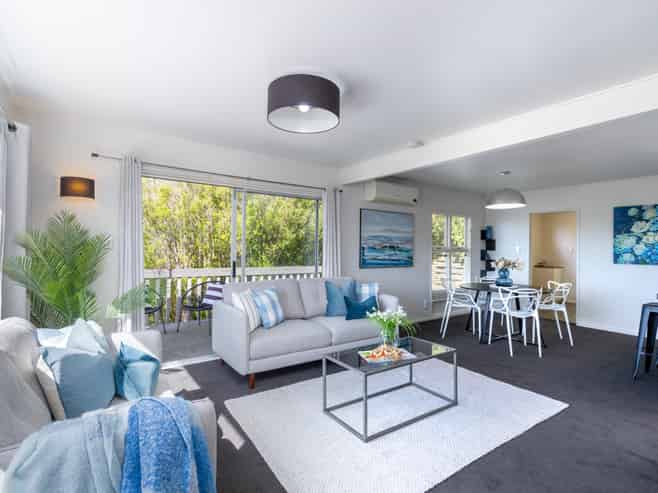 171 Miromiro Road, Normandale