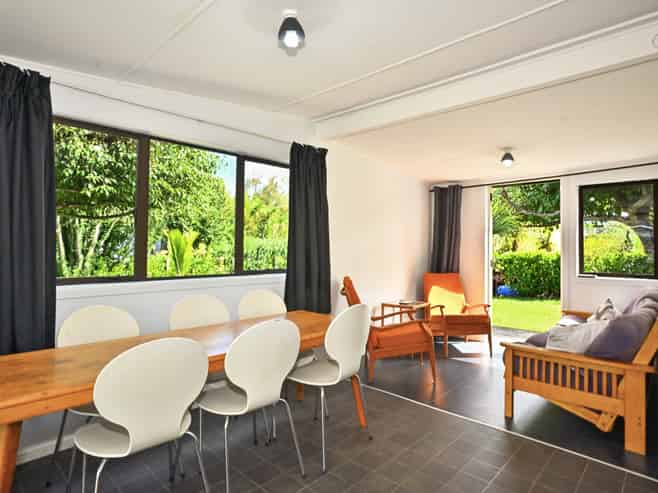 8 Katrin Place, Mahia