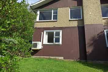 130 Gladstone Road - Flat, North Dunedin