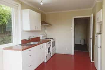 130 Gladstone Road - Flat, North Dunedin