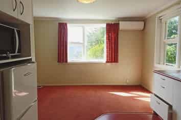 130 Gladstone Road - Flat, North Dunedin