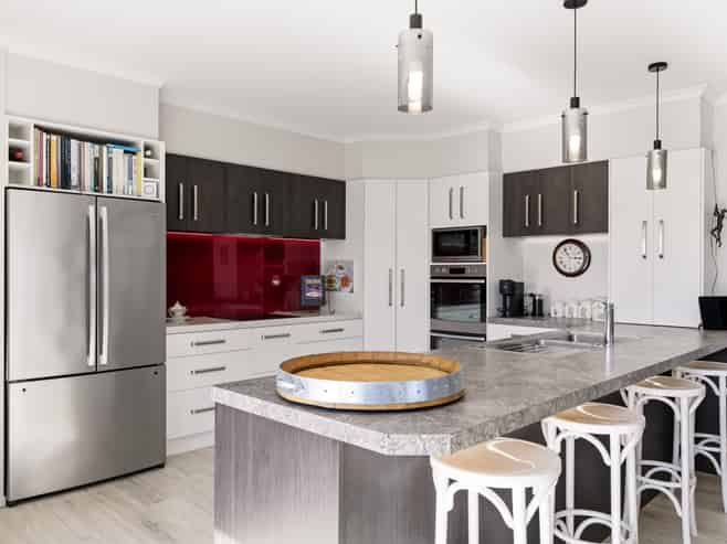 6 Tuhua Close, Wharewaka