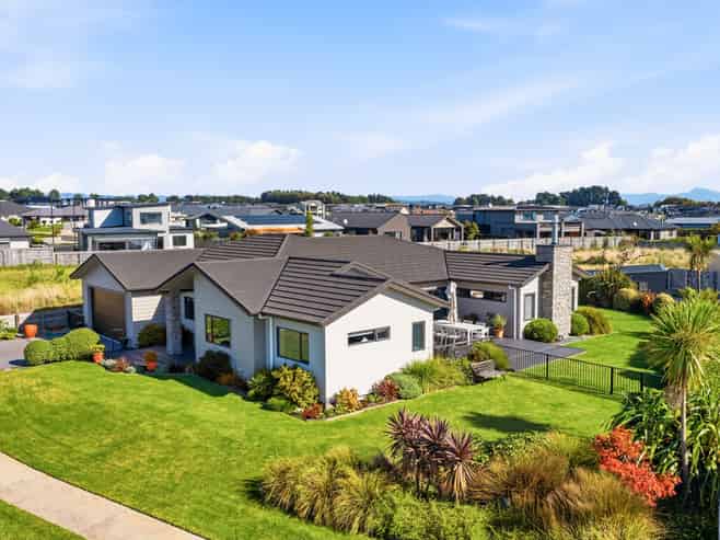 6 Tuhua Close, Wharewaka