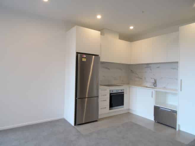 208/1C Soljak Place, Mount Albert