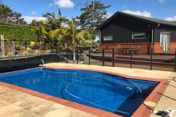 A/1832 East Coast Road, Stillwater