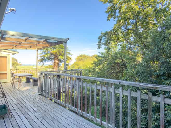 111B Grafton Road, Thames