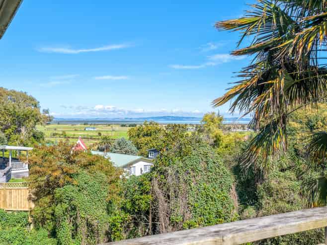 111B Grafton Road, Thames