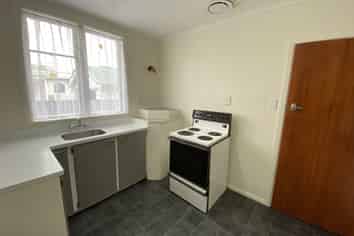 125B Ferguson Street, West End