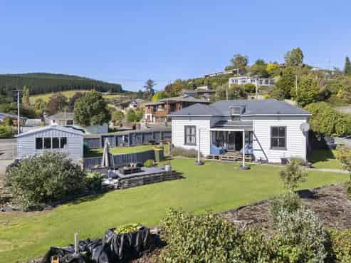 10 Sandown Street, Waihola