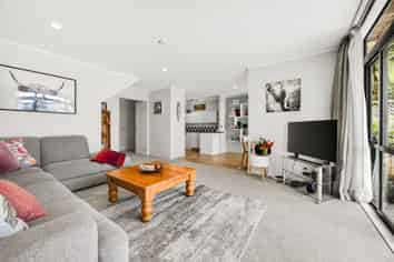 14/61A Birkdale Road, Birkdale