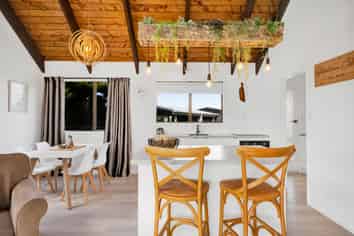 9 Pohutukawa Drive, Opunake