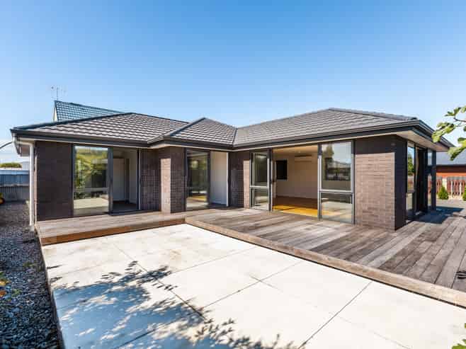 6a West Place, Greenmeadows