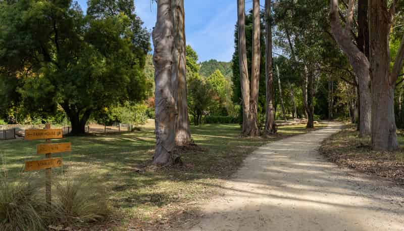 217 Harvey Road, Marahau
