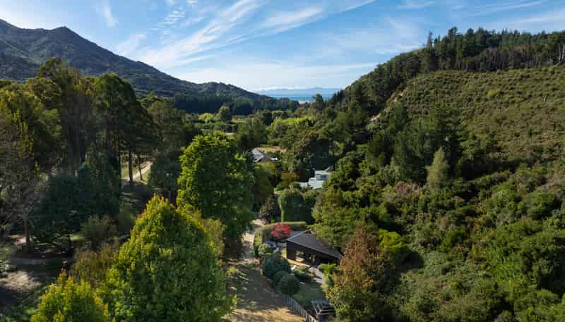 217 Harvey Road, Marahau