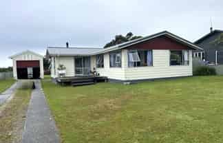 72 Moorhouse Street, Ross