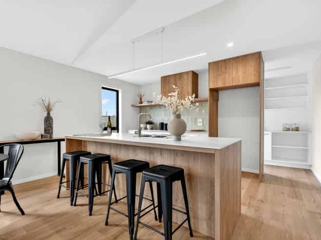 25 Sir Bob Charles Drive, Masterton