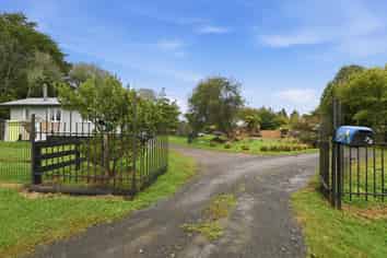 72 Tarena Street, Mamaku