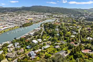 34 Punga Grove Avenue, Riverside