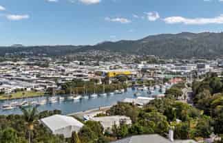 34 Punga Grove Avenue, Riverside