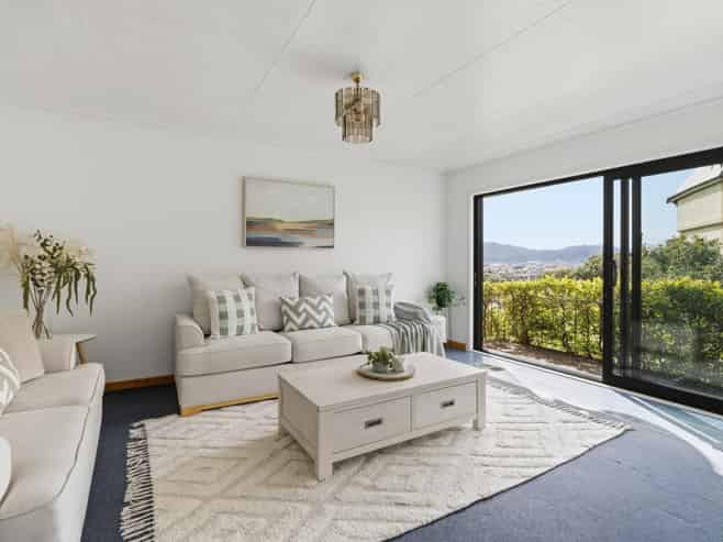 42 Cliffs Road, Saint Clair