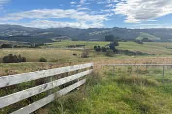 3 Old Cottage Lane, Waitati