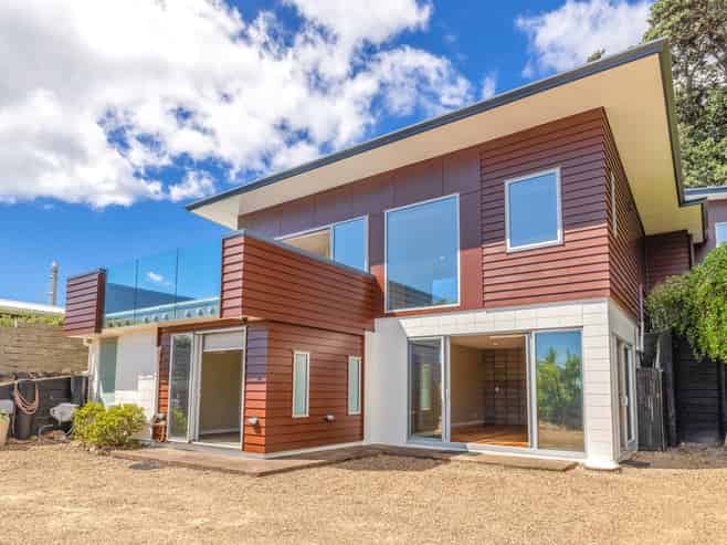 34 Belle Terrace, Onetangi