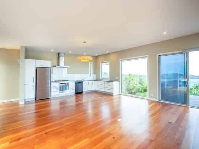 34 Belle Terrace, Onetangi