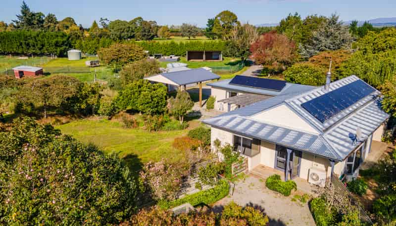 22 Lynch Road, Levels